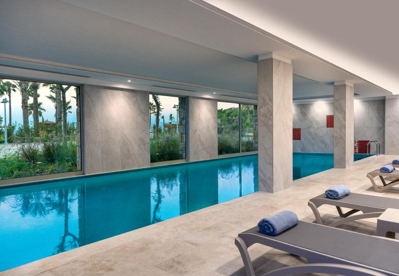 Radisson Collection Hotel, Bodrum Akyarlar Exterior foto The indoor pool